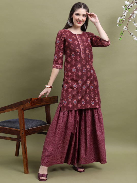 Vishudh Maroon & Yellow Ethnic Motifs Printed Round Neck Straight Kurta