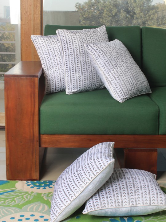White Set of 5 Geometric Square Cushion Covers