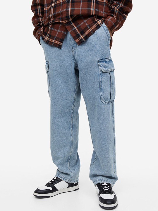 Men Pure Cotton Loose Cargo Denim Joggers deal from myntra
