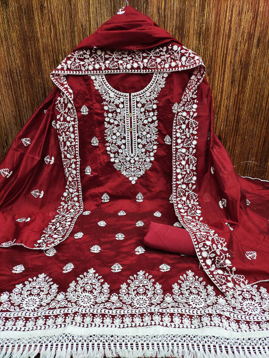 MANVAA MANVAAFloral Embroidered Unstitched Dress Material