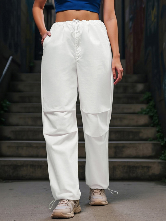 Bewakoof Women Baggy Oversized Parachute Pants