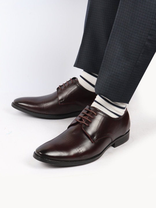 FAUSTO Men Textured Leather Formal Derbys