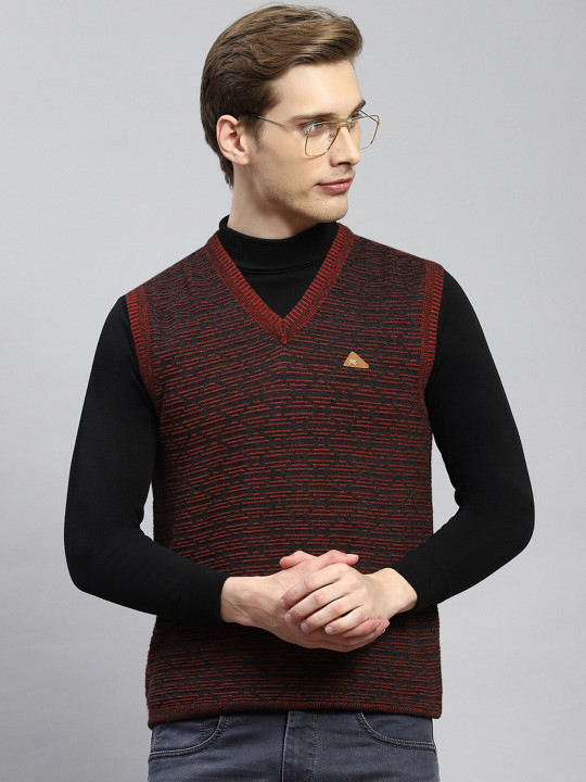 Monte Carlo Geometric Self Design Woollen Sweater Vest