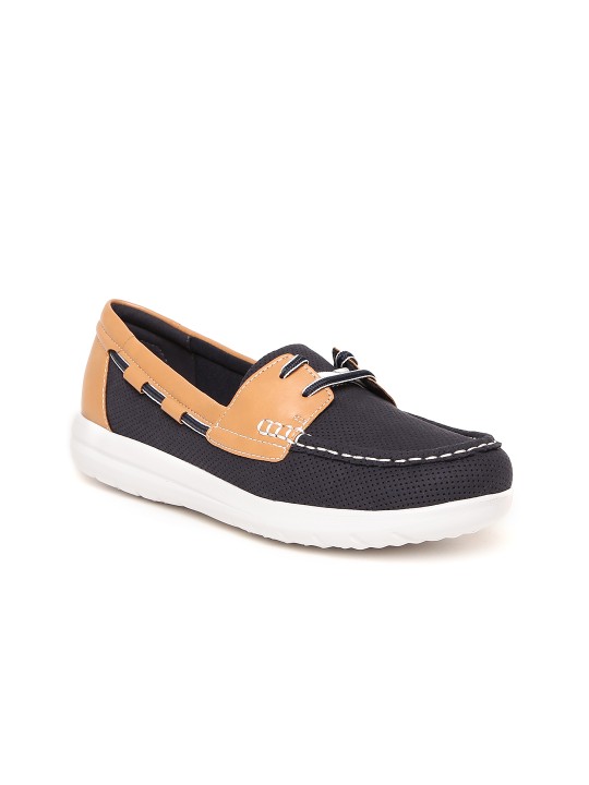Women Navy Blue & Brown Colourblocked Perforated Boat Shoes 6.5