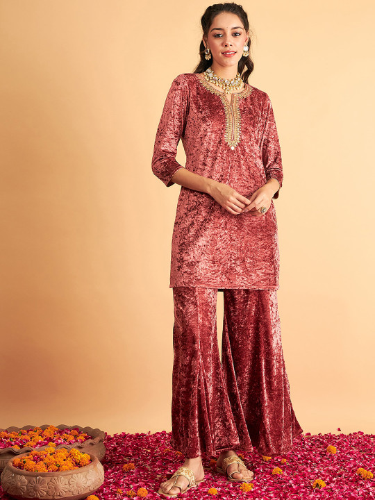 Shae by SASSAFRAS Ethnic Motifs Embroidered Neck Sequinned Detail Velvet A-Line Kurta