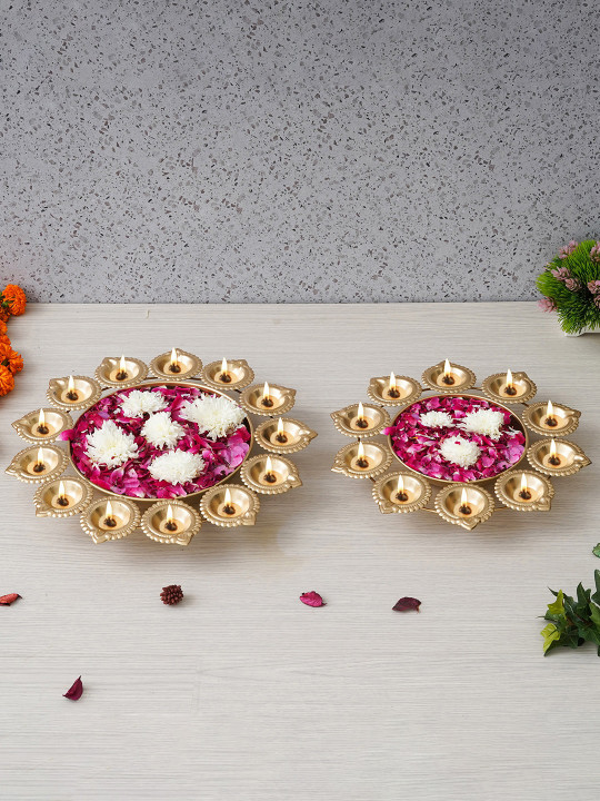 Artisyn Metal 2 Piece Easy to Clean Diwali Diyas