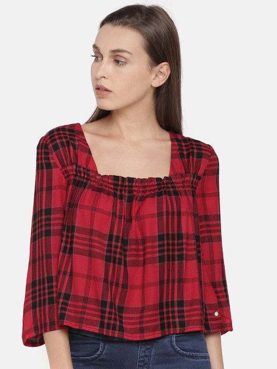 Women Red Checked Top L