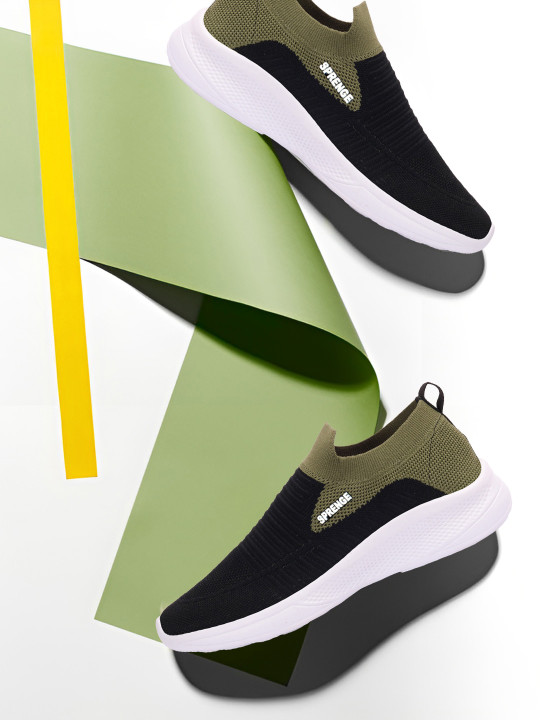 SPRENGE Men Colourblocked Lightweight Slip-On Sneakers