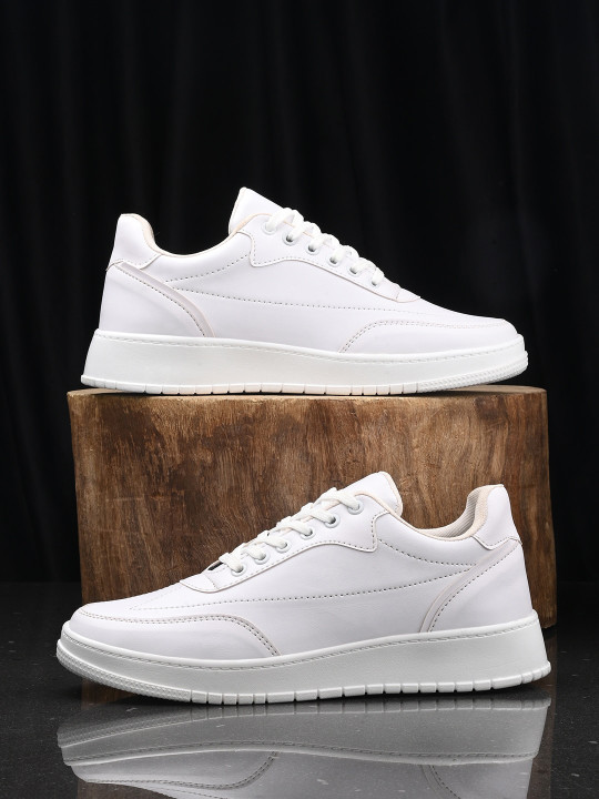Roadster The Lifestyle Co. Men White Comfort Insole Lightweight Sneakers