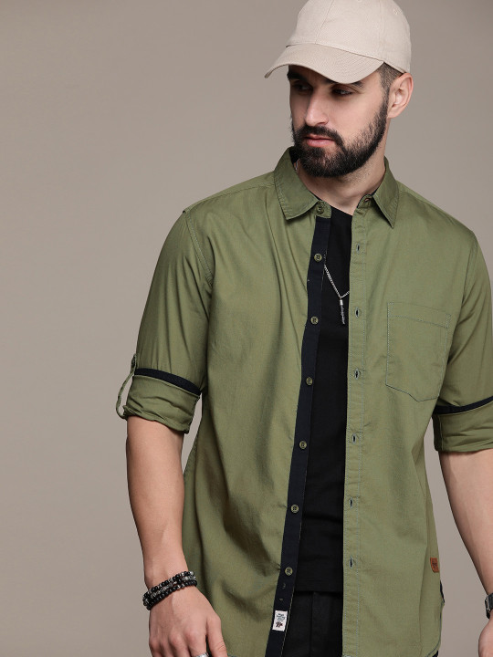 Roadster Men Solid Opaque Cotton Casual Shirt