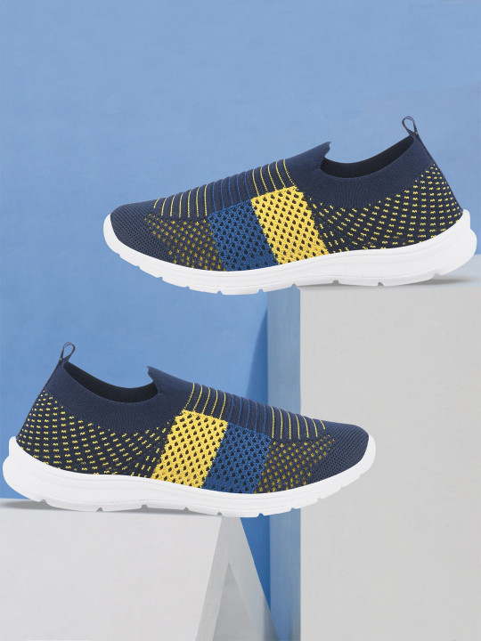 SPRENGE Boys Colourblocked Slip-On Sneakers