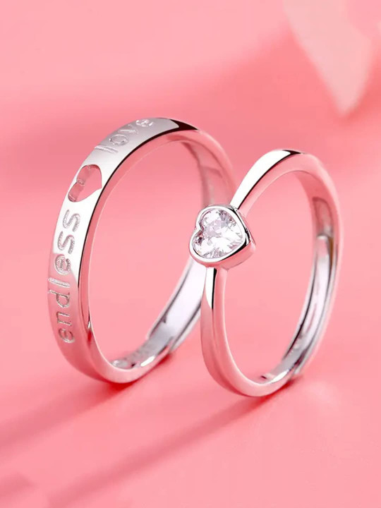 VAGHBHATT Unisex Set Of 2 Silver Plated Finger Rings