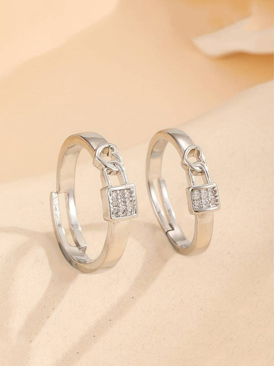 VAGHBHATT Unisex Set Of 2 Silver-Plated CZ-Studded Adjustable Finger Rings