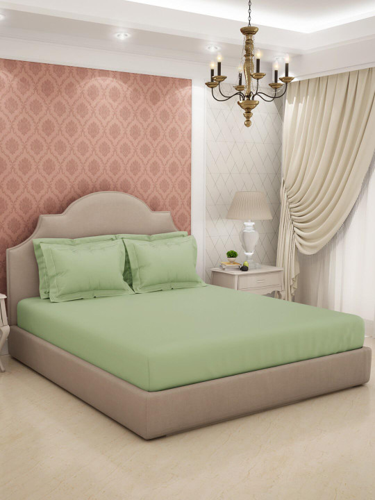 SPACES Eminence Green Pure Cotton 600 TC King Superfine Bedsheet with 4 Pillow Covers-108 x 108 inches
