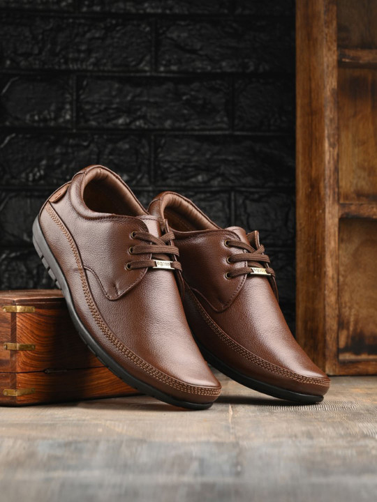 Egoss Men Textured Square Toe Comfort Insole Lace-Ups Leather Derbys