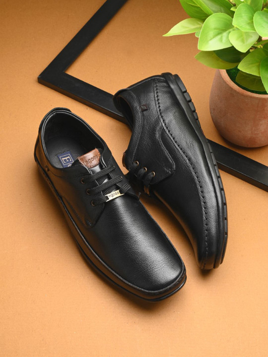 Egoss Men Textured Square Toe Comfort Insole Lace-Ups Leather Derbys