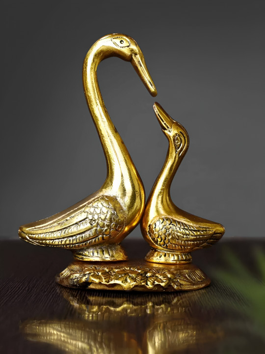Valentine Kissing Duck Gold Metal Metallic Living Room Small Showpiece - 5.1 Inches