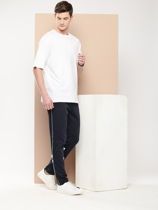 INVICTUS Men Solid Track Pants