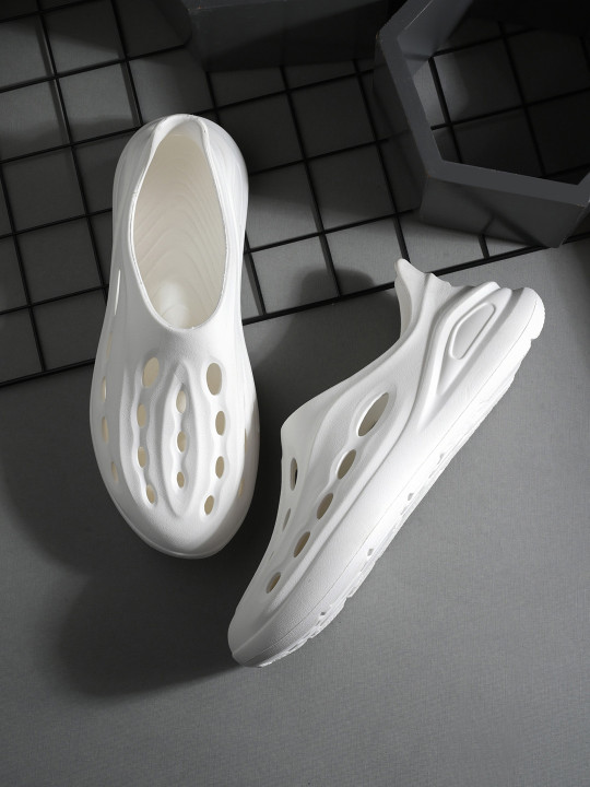 HRX by Hrithik Roshan Men White Croslite Clogs
