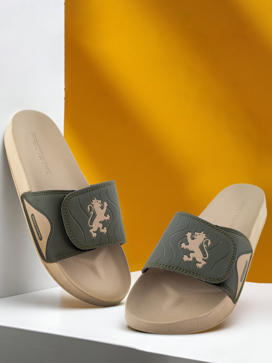 Red Tape Men Printed Rubber Sliders