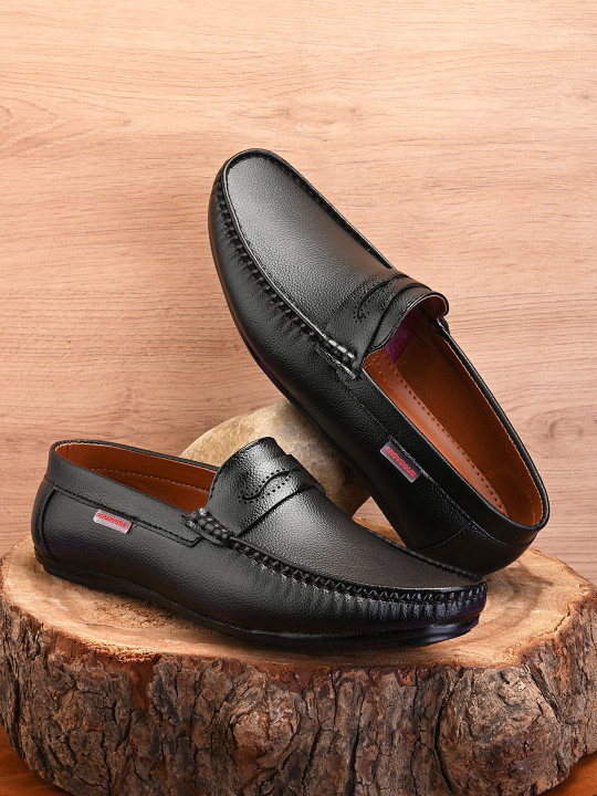 Provogue Men Textured Formal Loafers