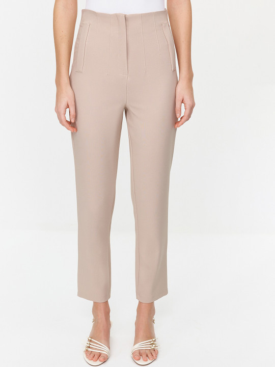 Trendyol Women Mid-Rise Cropped Trousers