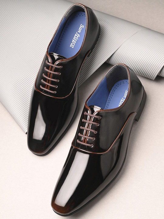 San Frissco Men Solid Patent Glossy Lightweight Comfortable Lace-Up Oxford Shoes