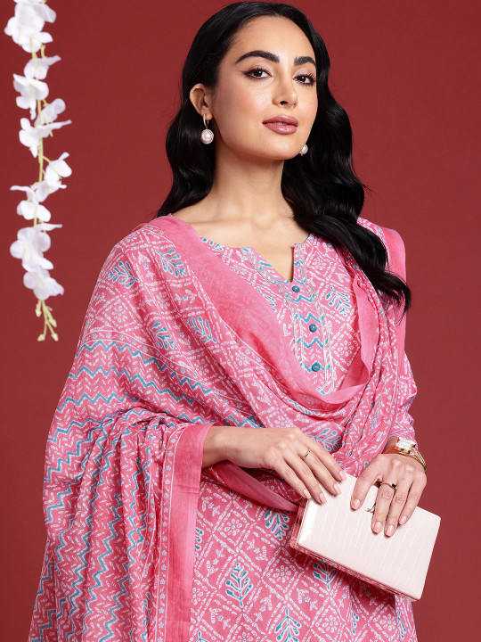 Anouk X fwd Women Floral Printed Regular Gotta Patti Pure Cotton Kurta with Trousers & With Dupatta