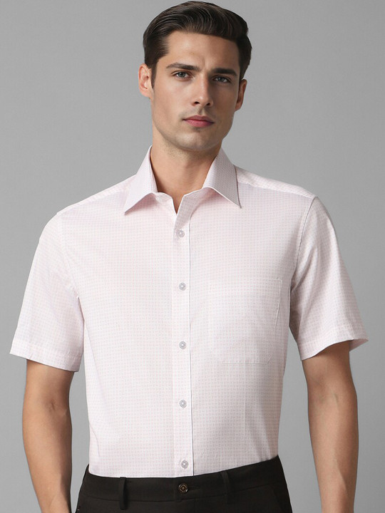 Louis Philippe Classic Cotton Opaque Formal Shirt