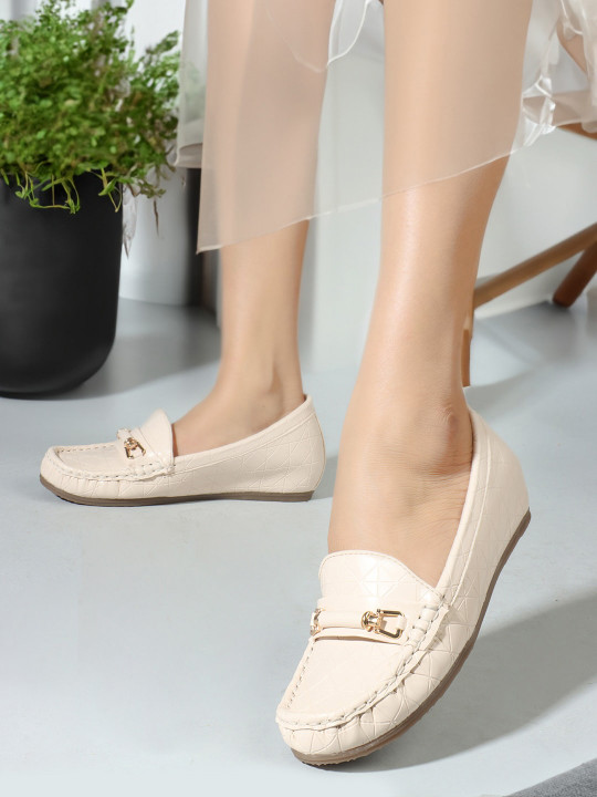 Carlton London Women Embellished Heeled Loafers