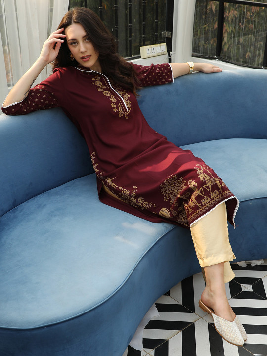 QISSA Floral Printed Regular Kurta with Trousers