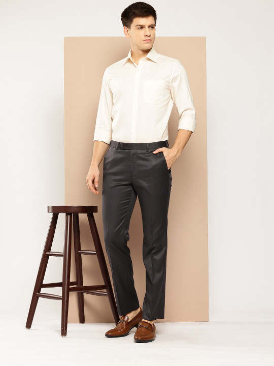 INVICTUS Men Regular Fit Formal Trousers