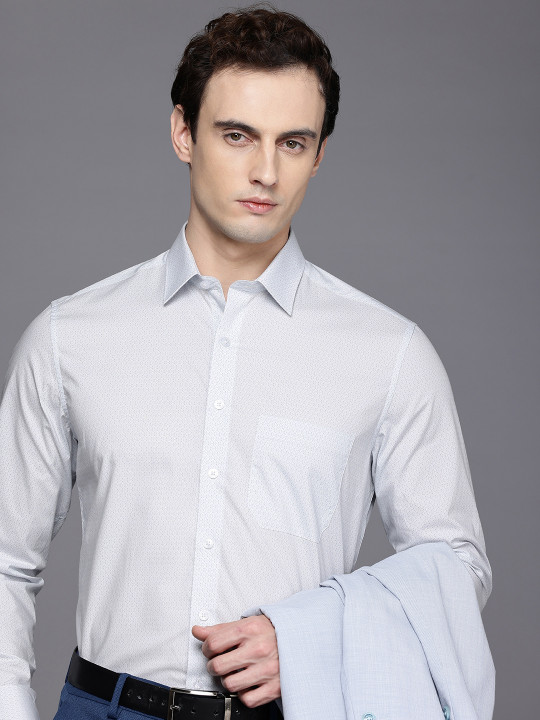 Louis Philippe Slim Fit Geometric Printed Pure Cotton Formal Shirt
