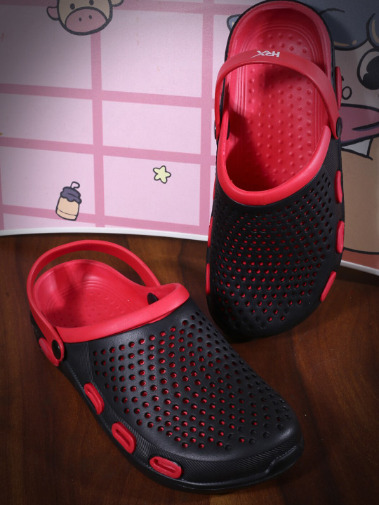 Upto 80% Off On HRX Clogs