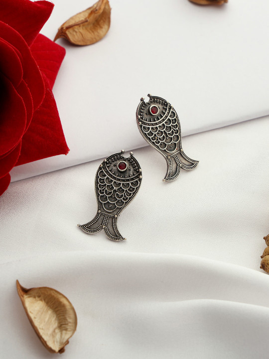 VENI 92.5 Silver Plated Oxidised Studs