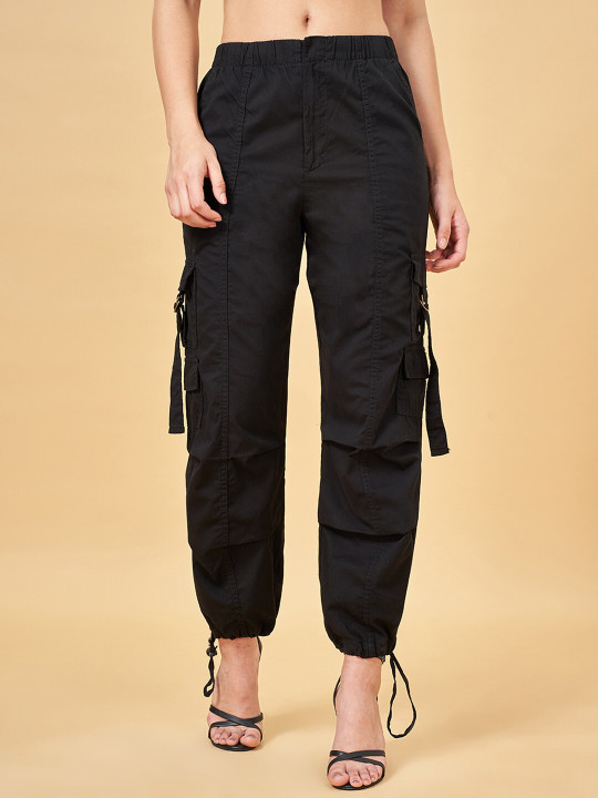 SF JEANS by Pantaloons Women Pure Cotton Mid Rise Relaxed Fit Joggers