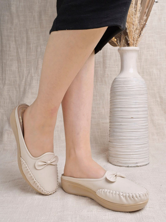 Shoetopia Women Textured Lightweight Comfort Insole Bow Detail Mules