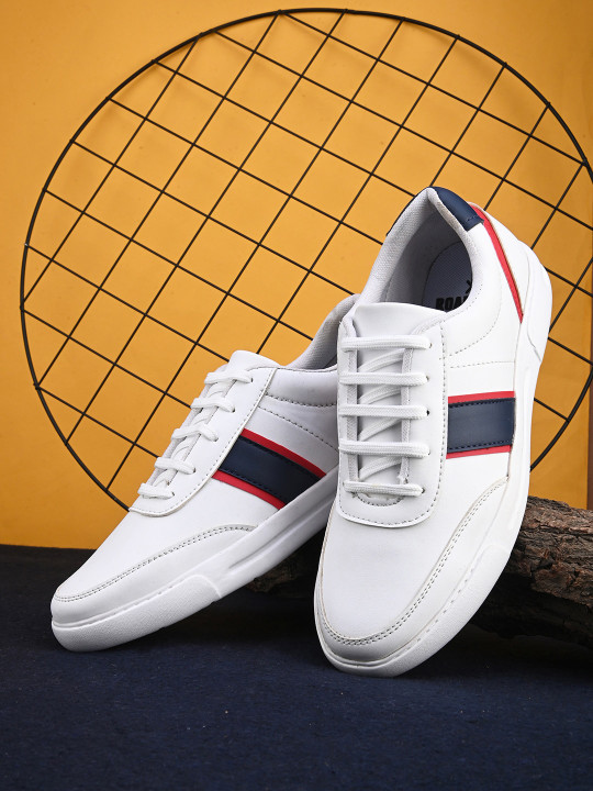 Roadster The Lifestyle Co. Men White Lightweight Comfort Insole Contrast Sole Sneakers