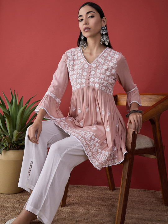 Anouk Ethnic Motifs Embroidered Empire Thread Work A-Line Kurti With Trousers