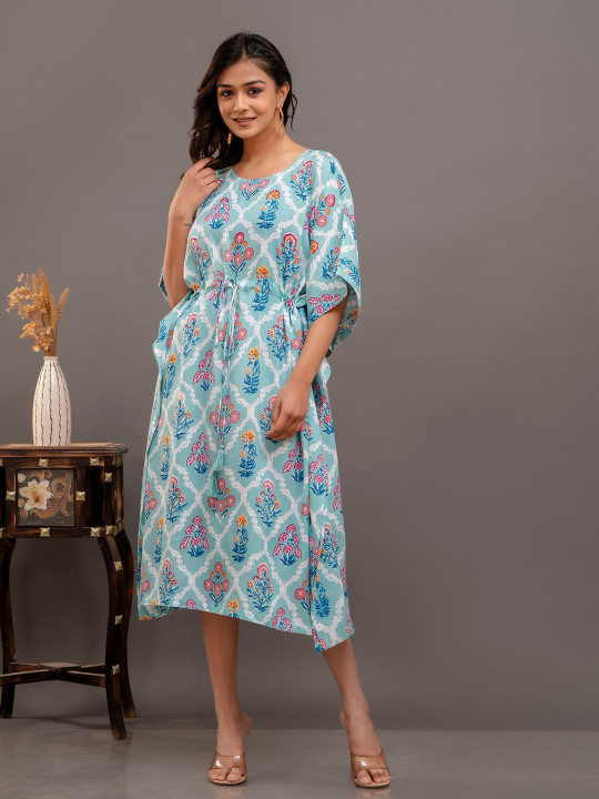A&K Women Floral Printed Flared Sleeves Kaftan Kurta
