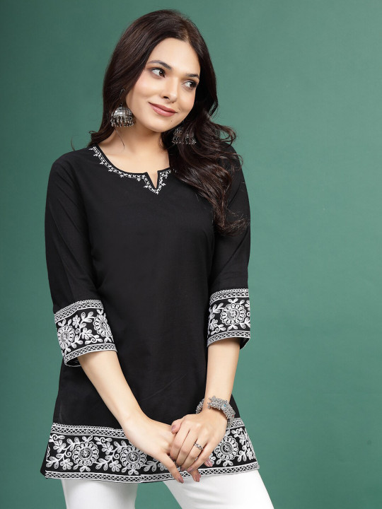 Sangria Embroidered Cotton Notch Neck Straight Kurti