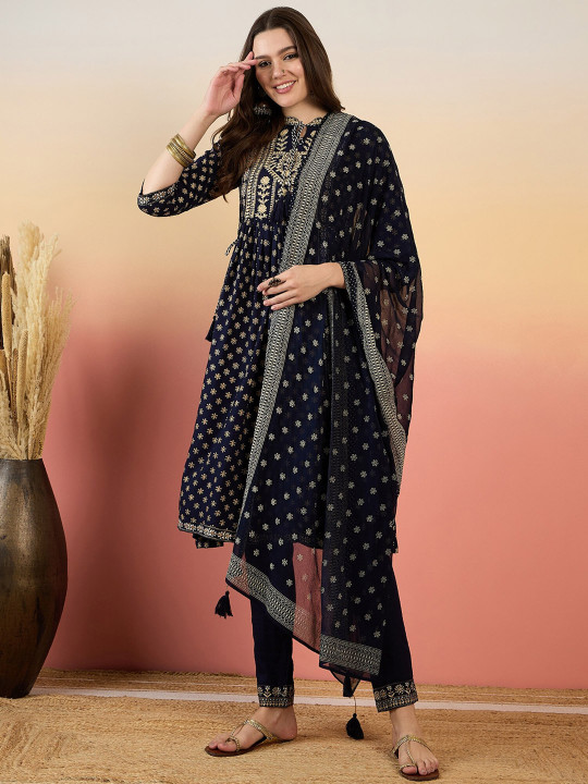 Upto 87% off on Anouk Women Kurta Sets