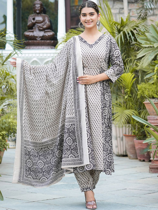 YASH GALLERY Floral Printed Regular Pure Cotton Anarkali Kurta With Trousers & Dupatta