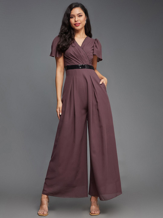 Miss Chase V-Neck Basic Jumpsuit