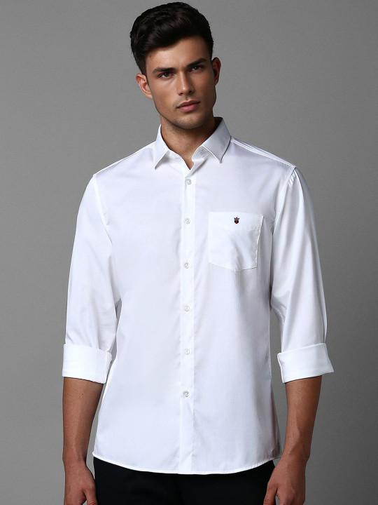 Louis Philippe Sport Slim Fit Spread Collar Cotton Casual Shirt