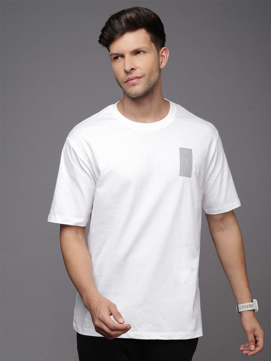 HRX by Hrithik Roshan Men Typography Printed Round Neck T-shirt