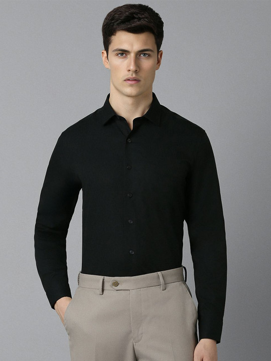 Louis Philippe Slim Fit Spread Collar Pure Cotton Formal Shirt