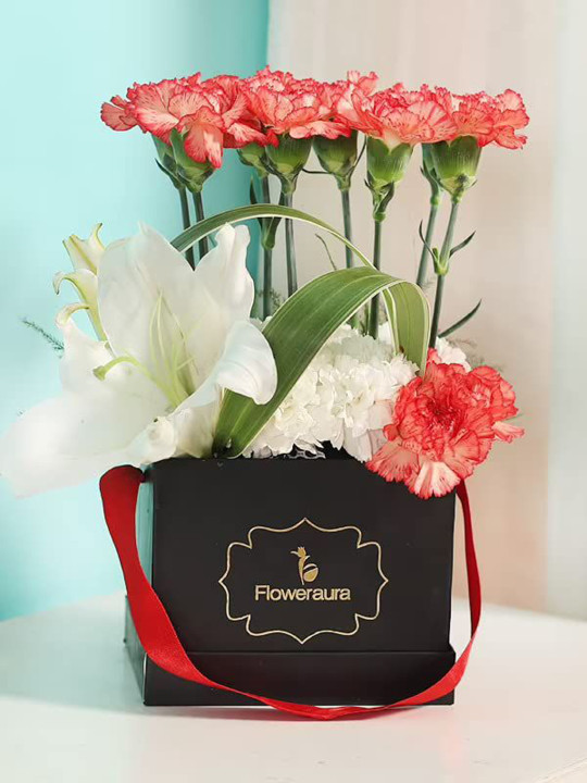Floweraura 1 Oriental Lily, 10 Orange & 8 White Carnations Flowers Bouquet
