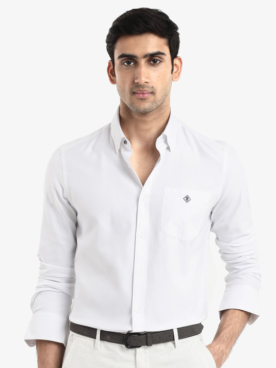 RARE RABBIT Men Oxfom Regular Fit Solid Spread Collar Shirt