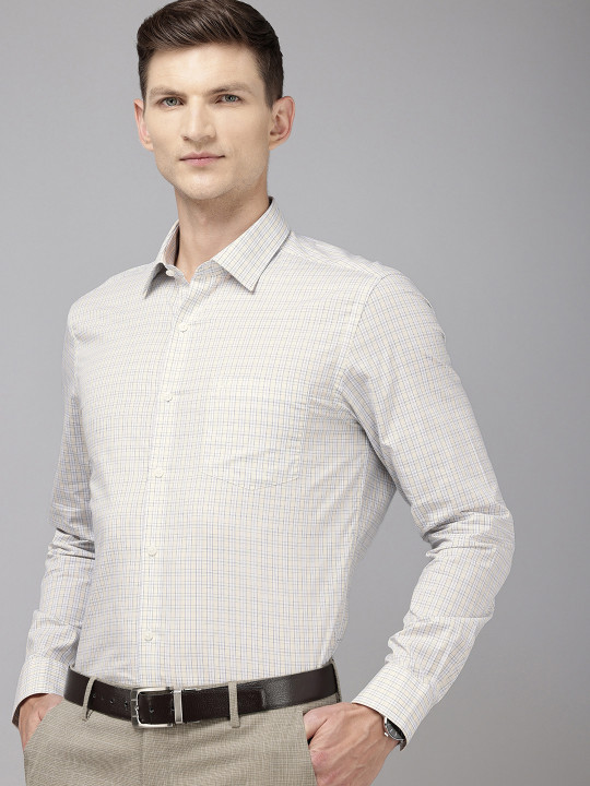 Arrow Pure Cotton Manhattan Slim Fit Opaque Checked Formal Shirt